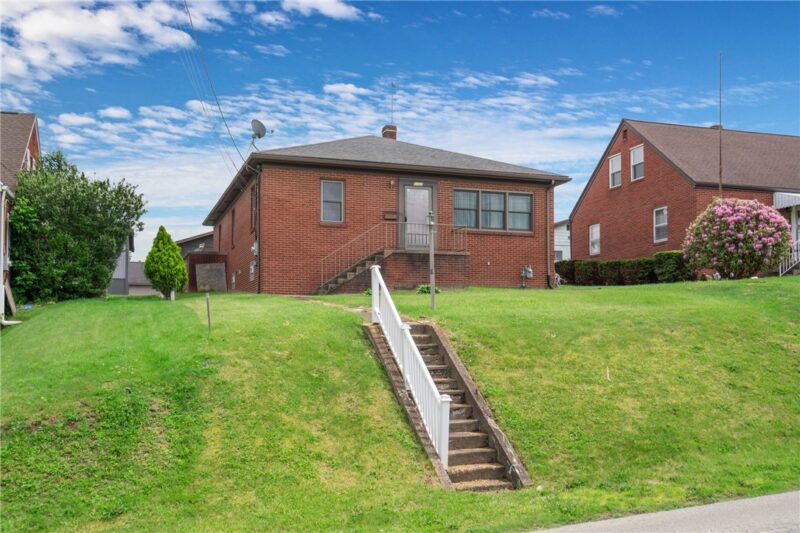 1007 High St — photo 2