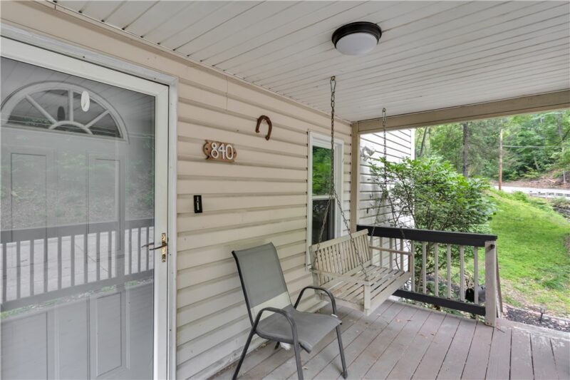 840 Robb Hollow Rd — photo 3