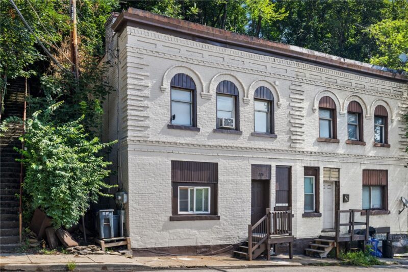 228 Steuben St — photo 3