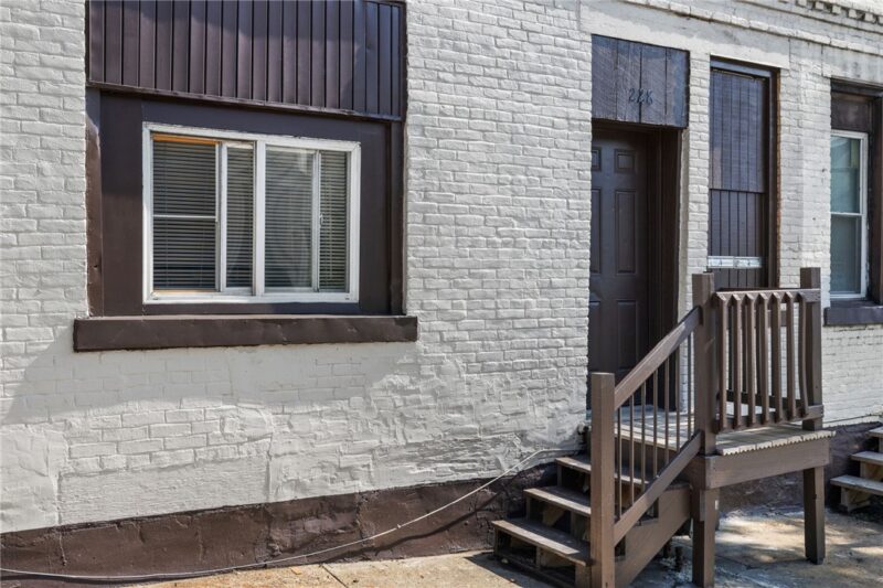 228 Steuben St — photo 4
