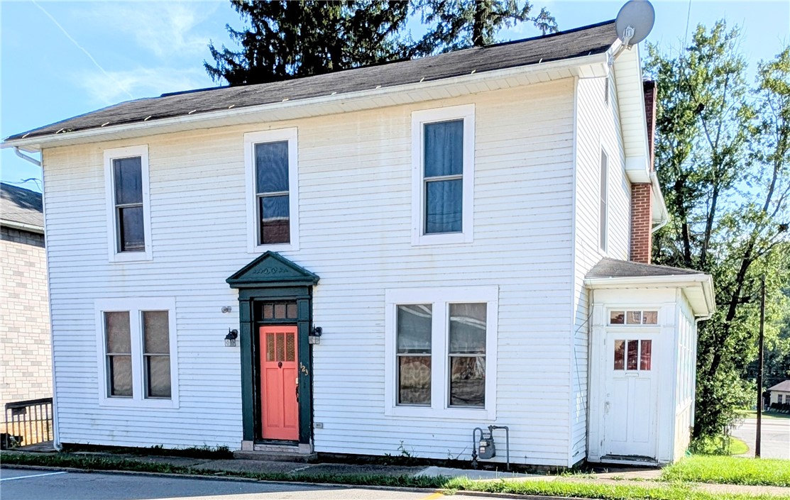 123 W Loyalhanna St — photo 1