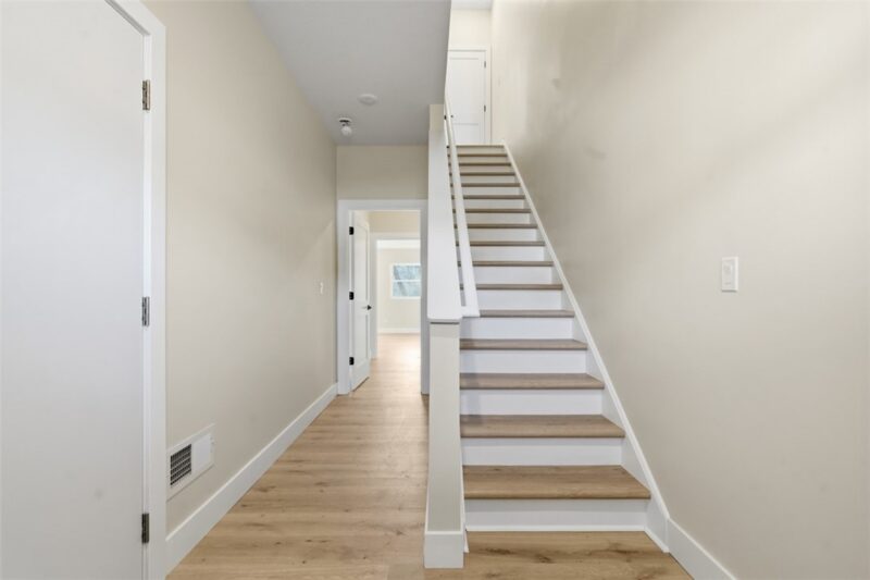 123 Bella Vista Drive — photo 3