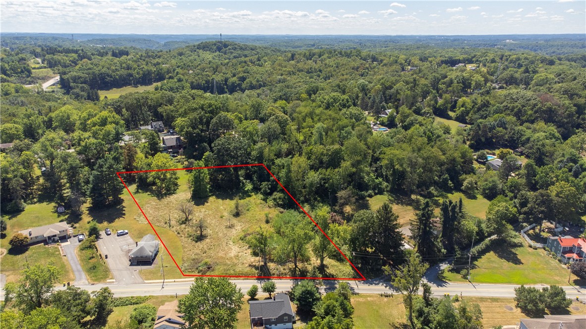 2425 Rochester Rd — photo 1