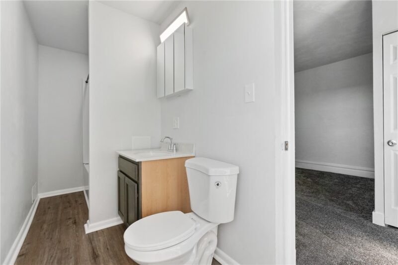2313 Eccles Street — photo 7