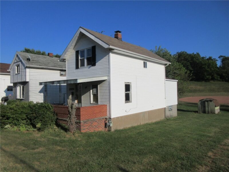 2891 Cherry St — photo 2