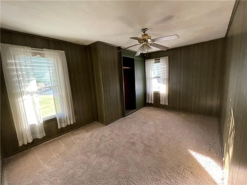 211 S Walnut St — photo 8