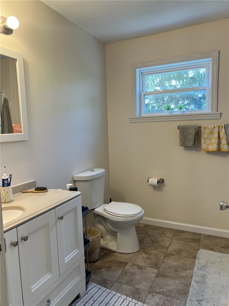 455 Duncan Ave — photo 4