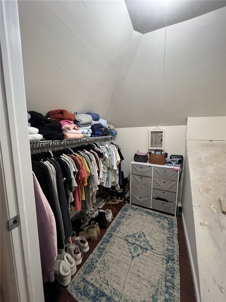 455 Duncan Ave — photo 8