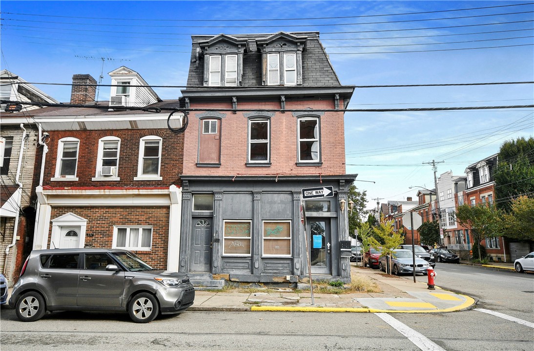 133 S 22nd St — photo 1