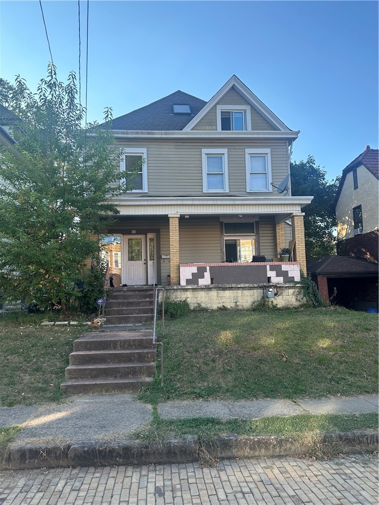 10 Emerson Ave — photo 1
