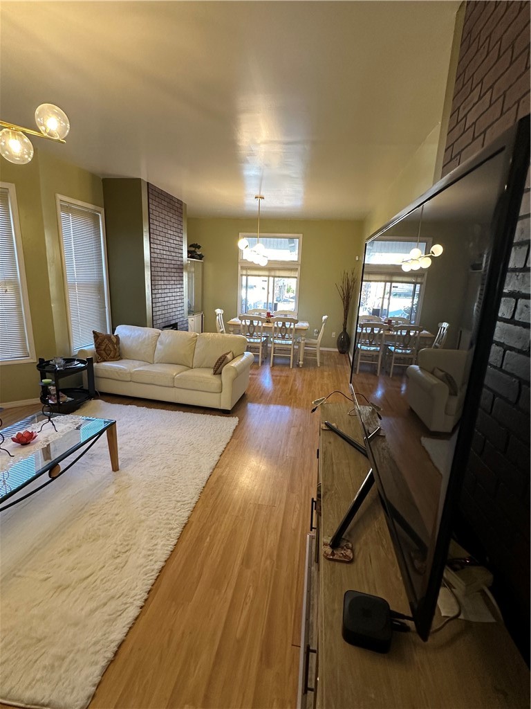 10 Emerson Ave — photo 7