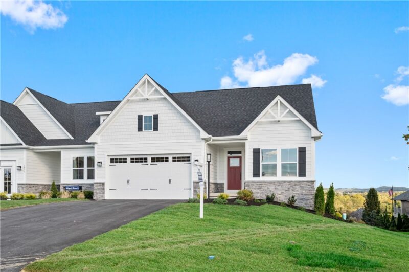 1053 Black Sands Drive — photo 2