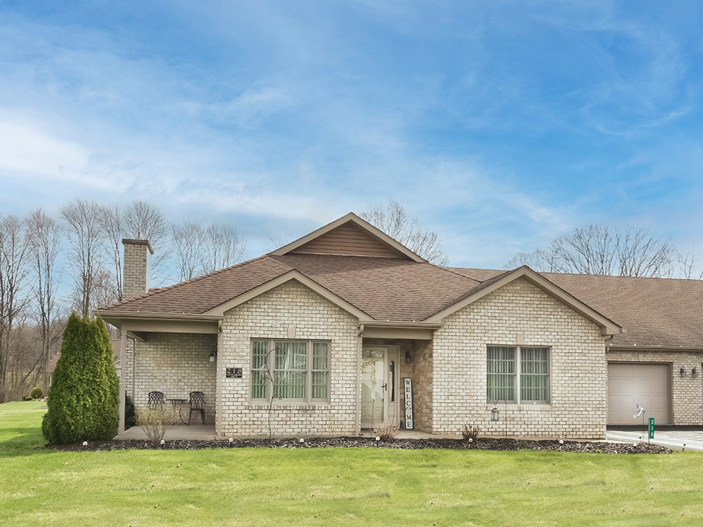 218 Stoneybrook Dr — photo 1