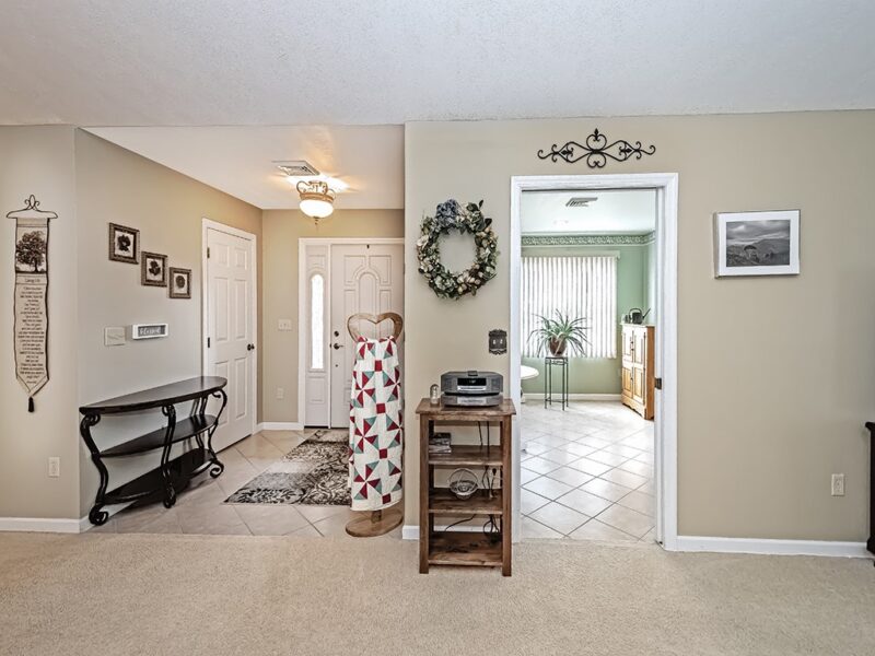 218 Stoneybrook Dr — photo 3