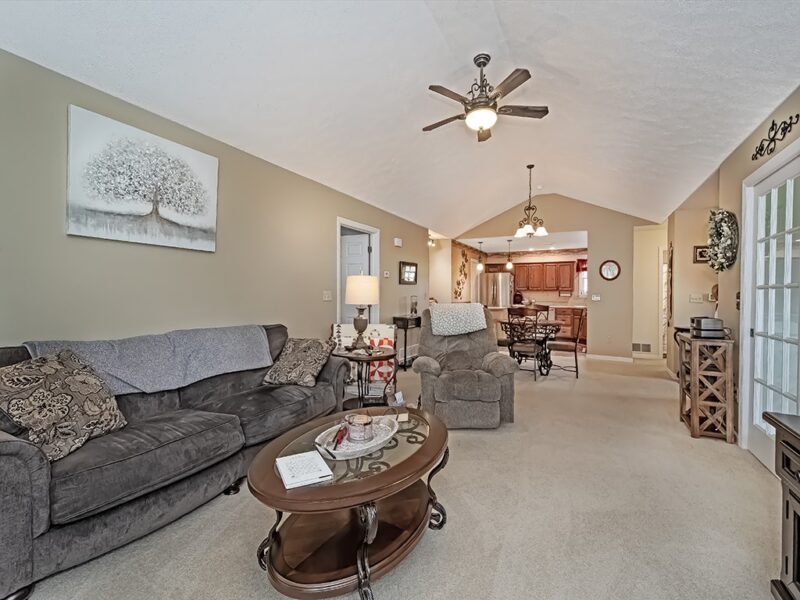 218 Stoneybrook Dr — photo 5