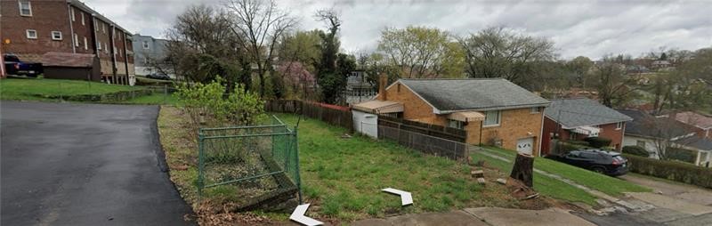 101 Ford St — photo 2
