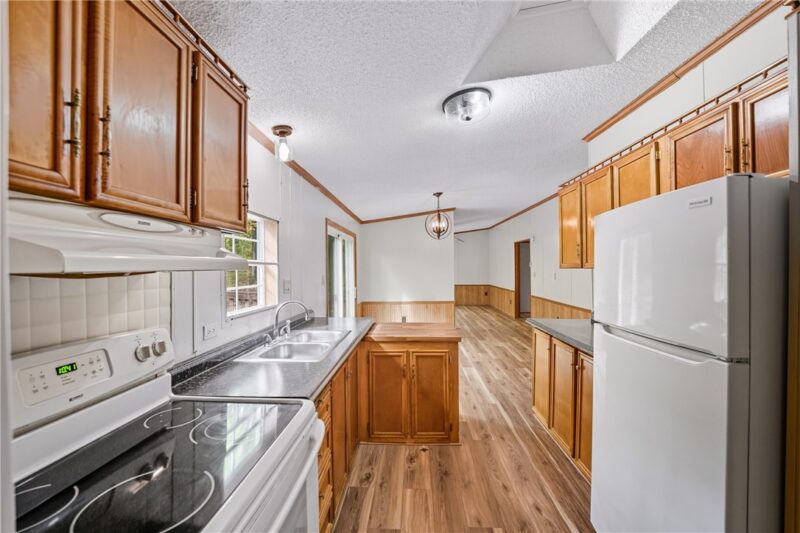 454 Mountain View Rd — photo 5
