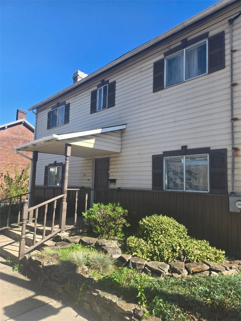 83 S Mount Vernon Avenue — photo 3