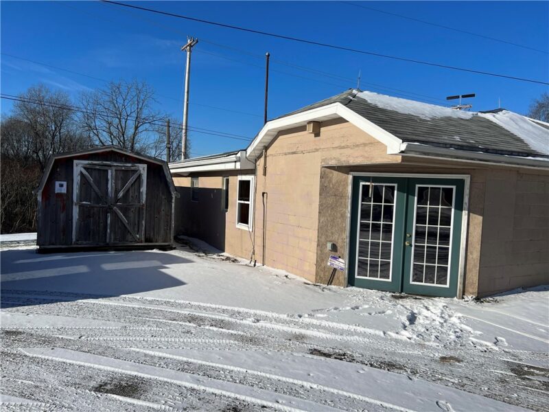 606 Georgetown rd — photo 2