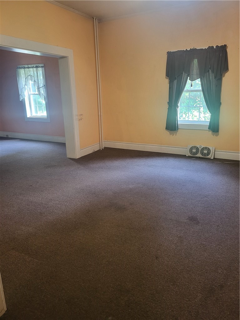734 Main St — photo 4