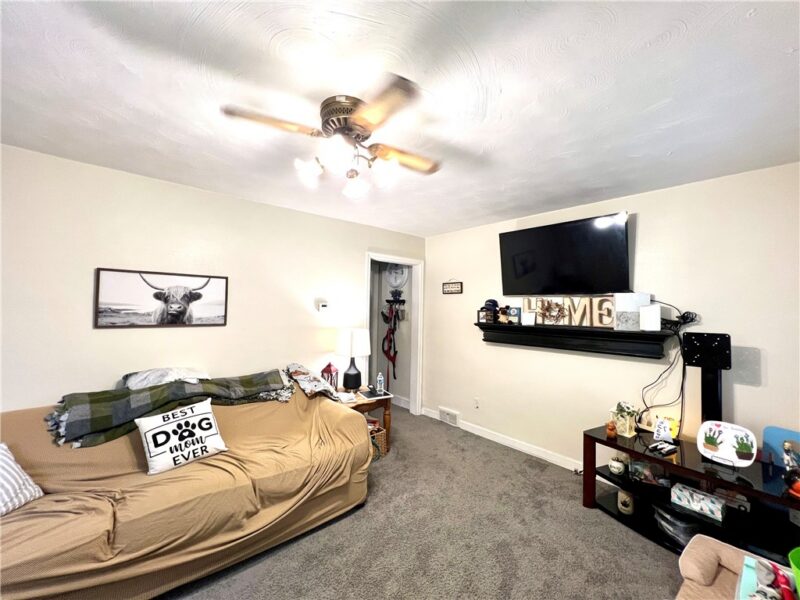 603 Farnsworth Ave — photo 2