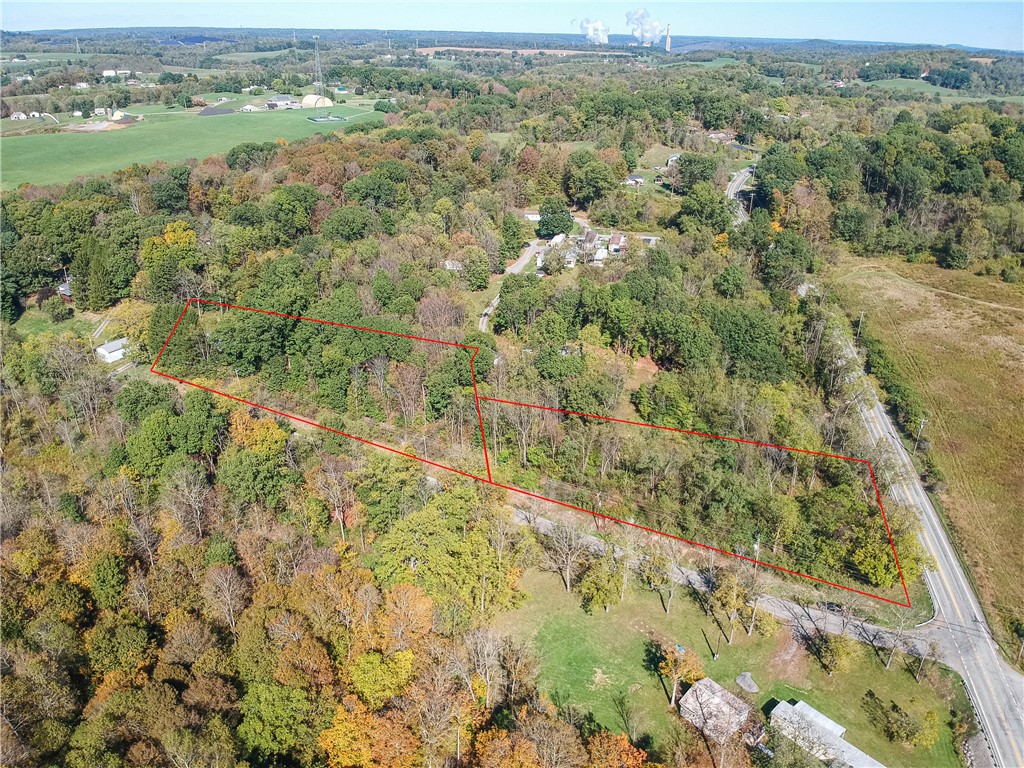 2618 US Route 30 — photo 1