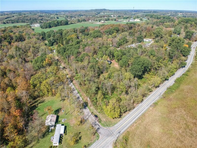 2618 US Route 30 — photo 2