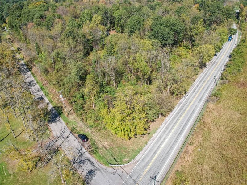 2618 US Route 30 — photo 4