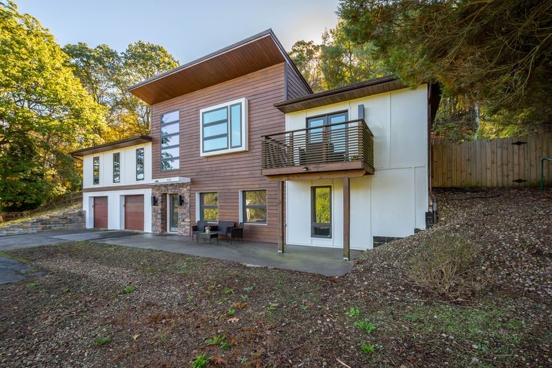1645 Pegher Lane — photo 3