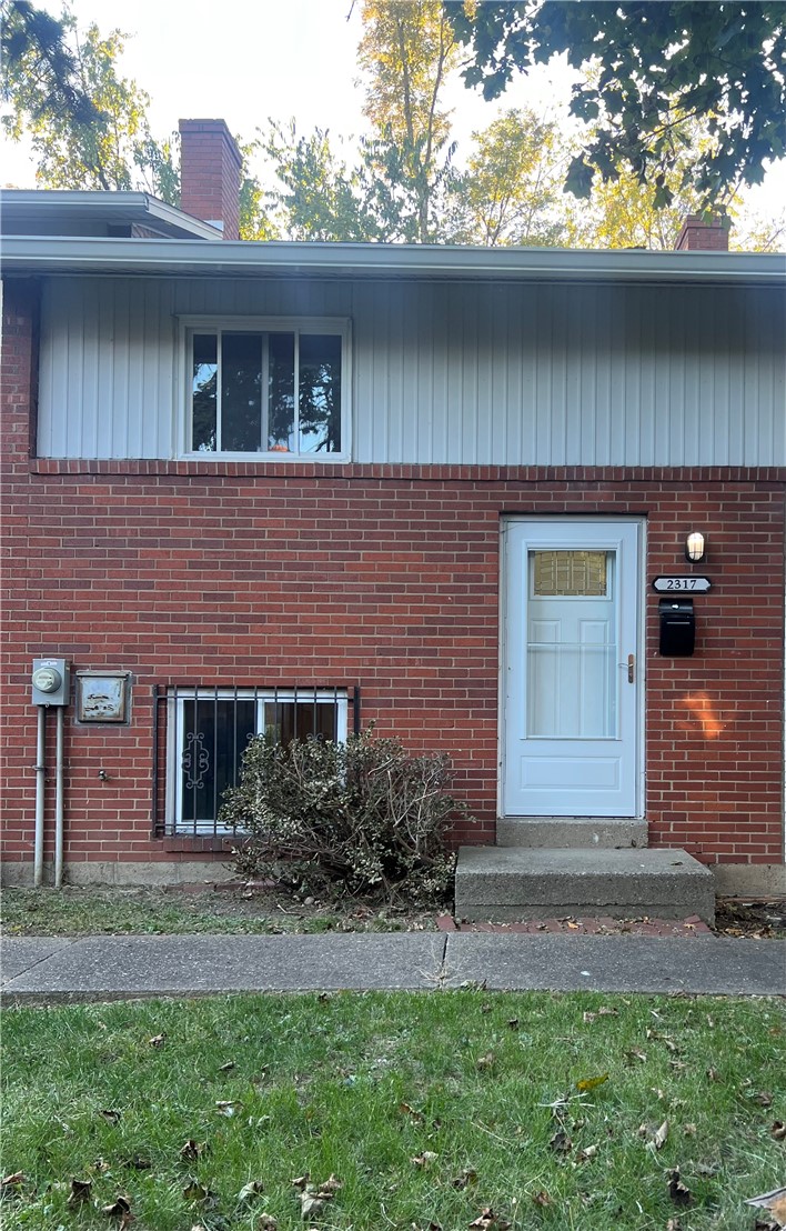 2317 Park Hill — photo 1