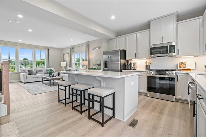 8020 Chief Way — photo 3