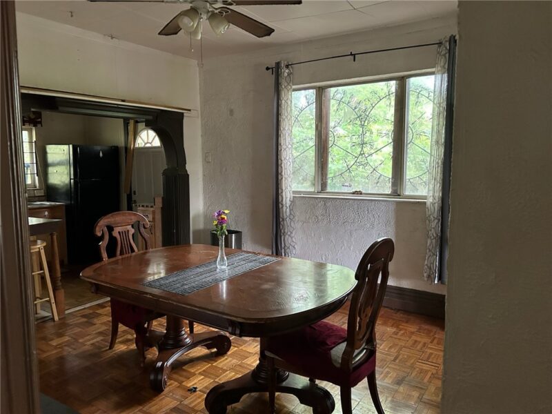 1812 Maplewood Ave — photo 7