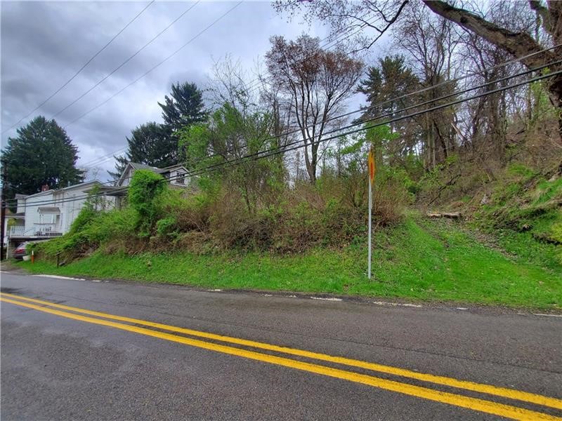 909 Harper Rd — photo 1