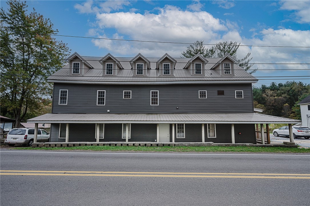 276 Main Street — photo 1