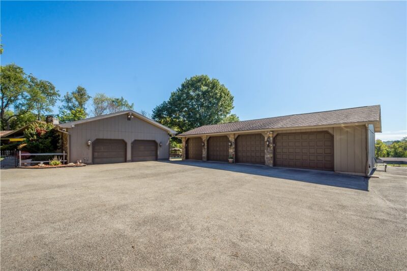 375 Wray Large Rd. — photo 5