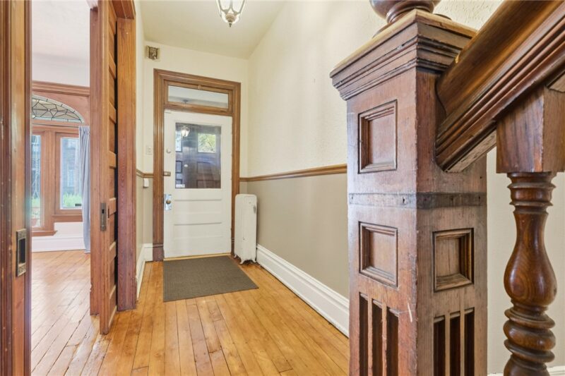 731 N Beatty Street — photo 6