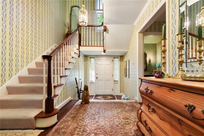 465 Woodland Hills Dr — photo 5