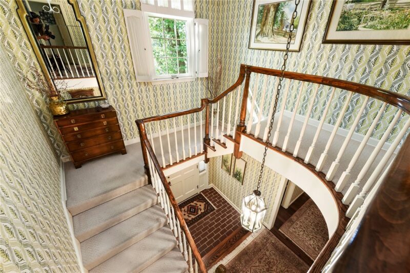 465 Woodland Hills Dr — photo 8