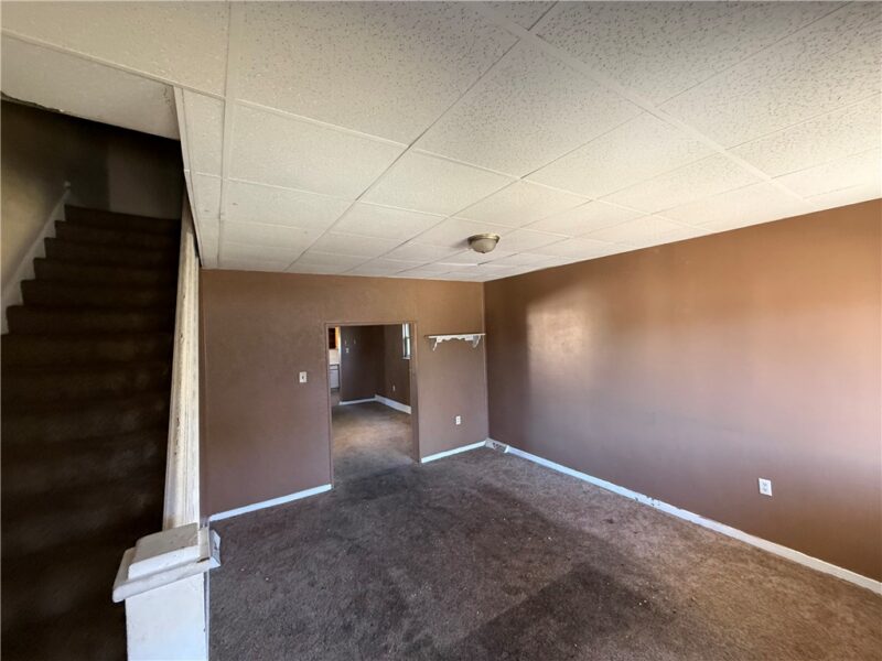 1144 Dennis Avenue — photo 7