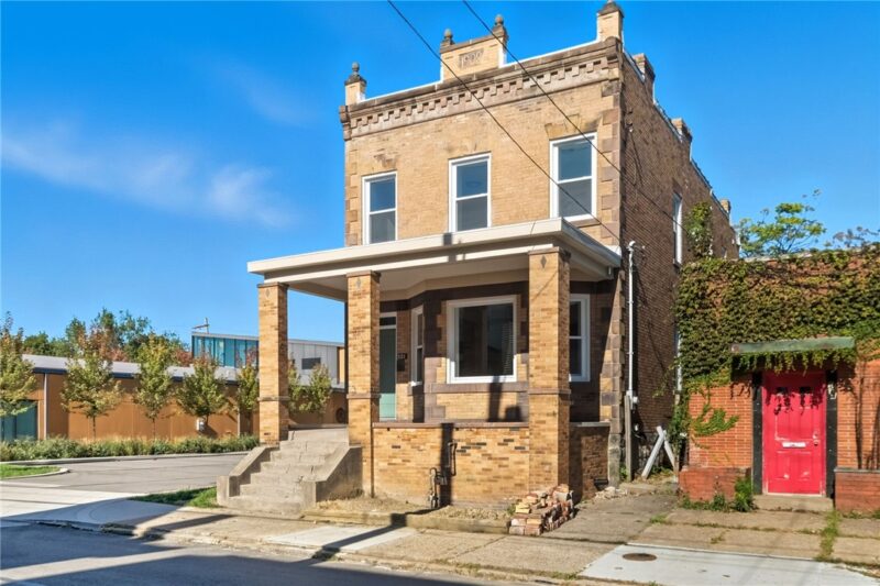 121 Shetland Street — photo 2