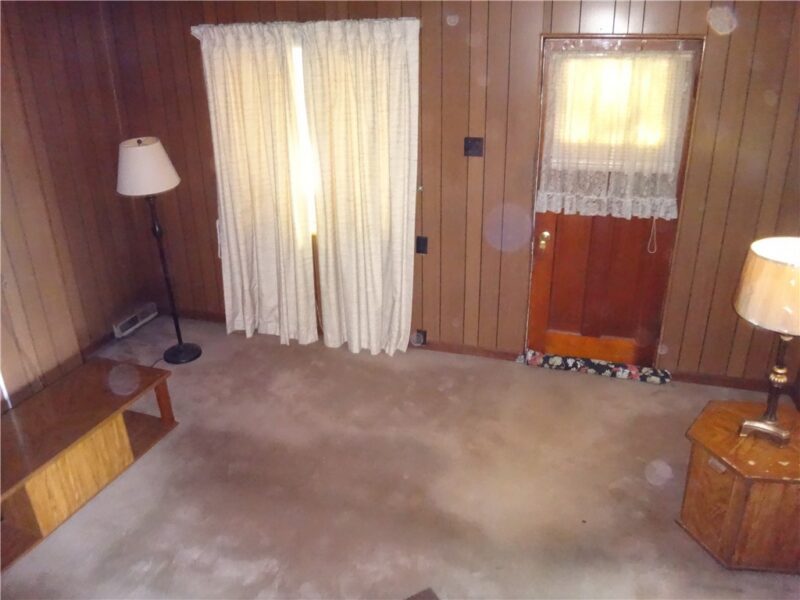 916 Coal Street — photo 3