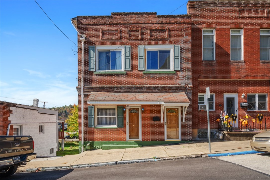 107 Cavitt ave — photo 1