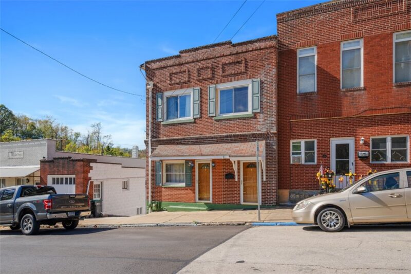 107 Cavitt ave — photo 2
