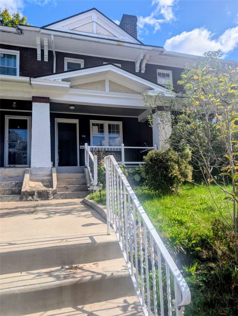 904 N Saint Clair St — photo 1