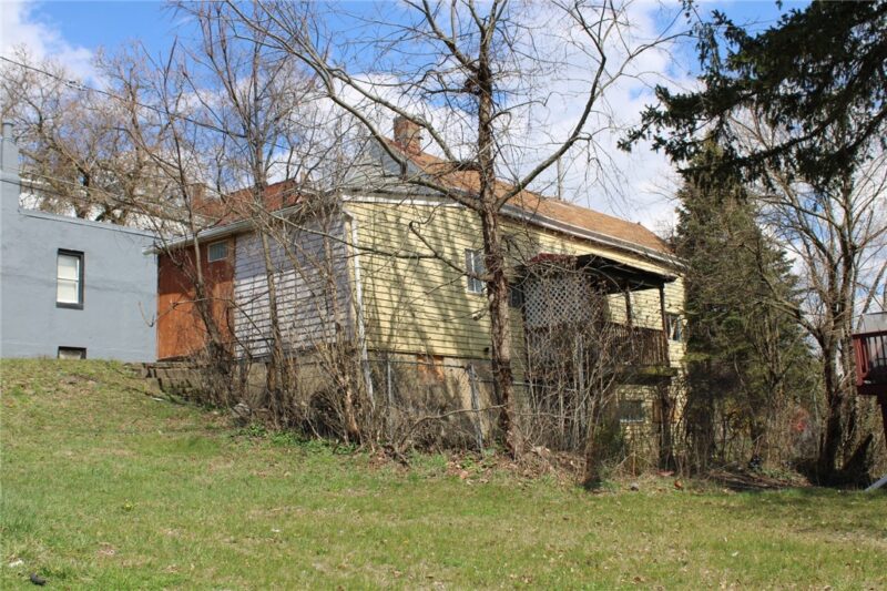 2206 Elsie St — photo 7