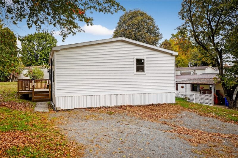426 Perry Cir — photo 4