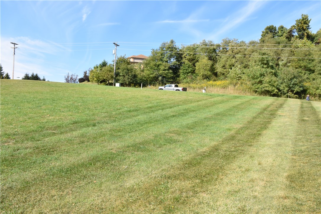 107 Crystal Drive — photo 1