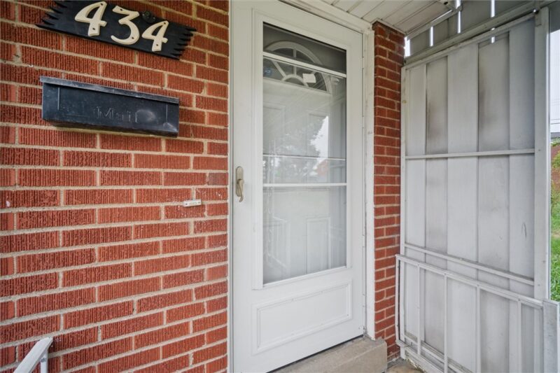 434 Macassar Dr — photo 6