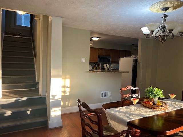 5582 Pocusset St — photo 4