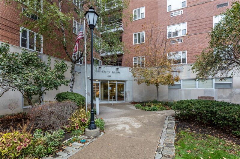 4625 Fifth Avenue 209 — photo 2